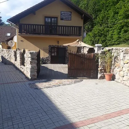Pod Hradom Ubytování v soukromí