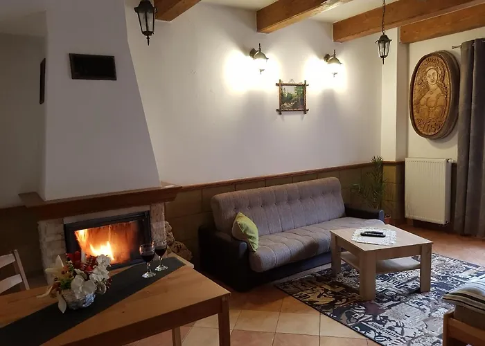 Pod Hradom Szklenófürdő