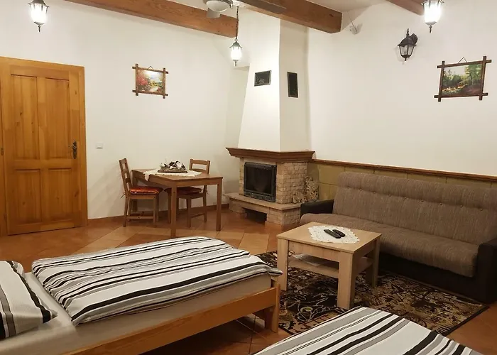 Pod Hradom Homestay szállás